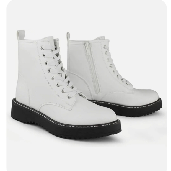 Hawkwell White Combat Side Zipper Lace up Ankle Booties Size 8.5 - Picture 7 of 10